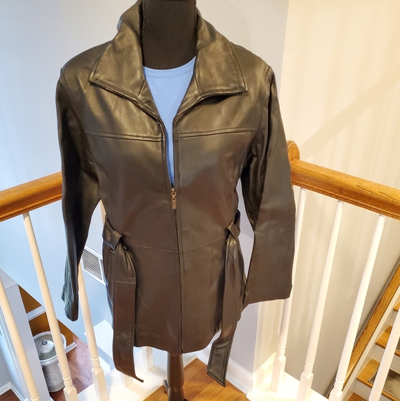 Coat - Picture 2 of 3